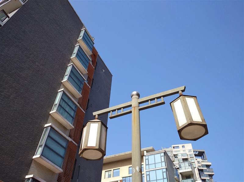 红米8a续航时间测评,红米8支持多少快充