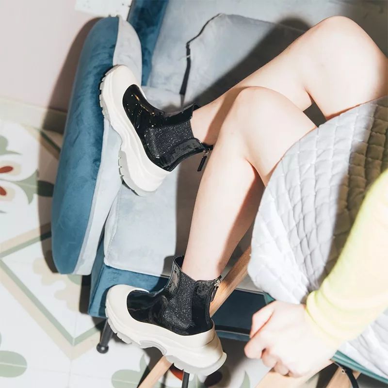 女生换季买买买,女生打折品牌夏季鞋