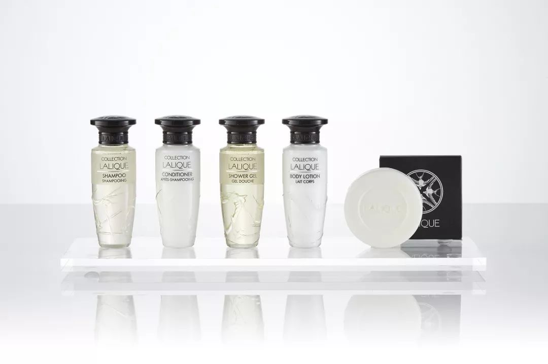 销售额突破5000万,销售额突破3000亿大关