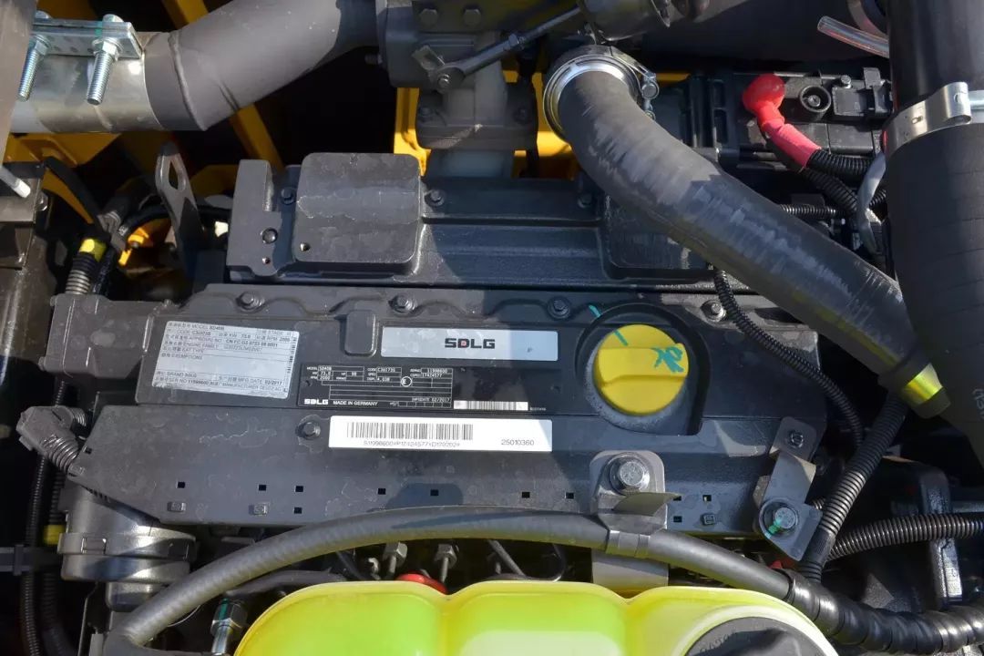 「寻龙记8」临工E6135F挖掘机评测：精雕细琢匠人本色