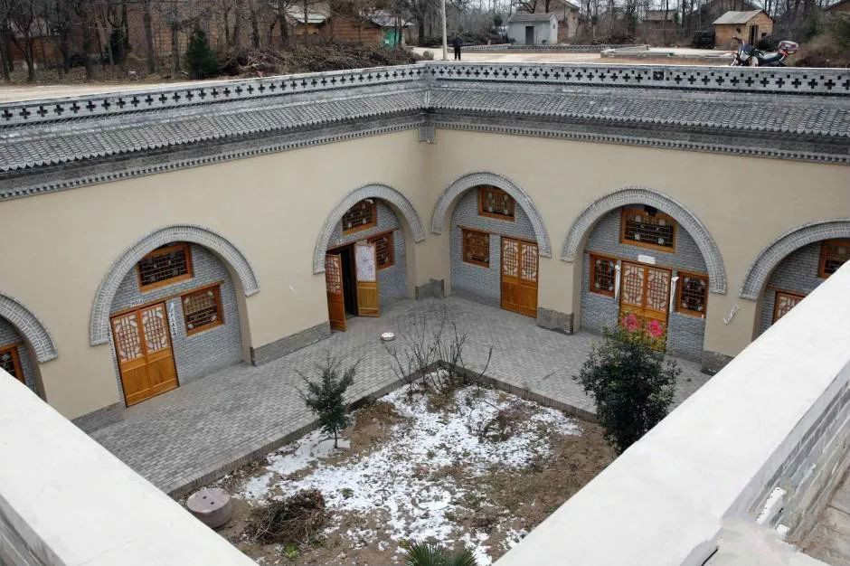 与世隔绝的森林村落,中国最神奇的村庄见树不见房