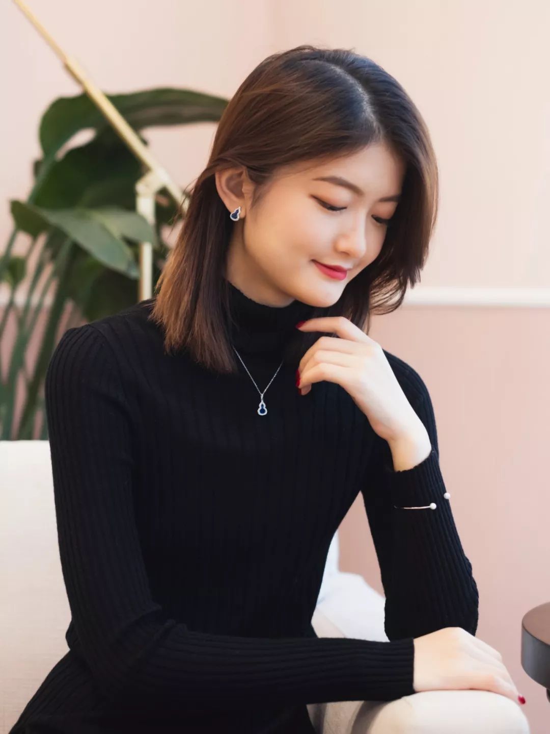 女明星的平价配饰,女明星也在戴的平价配饰