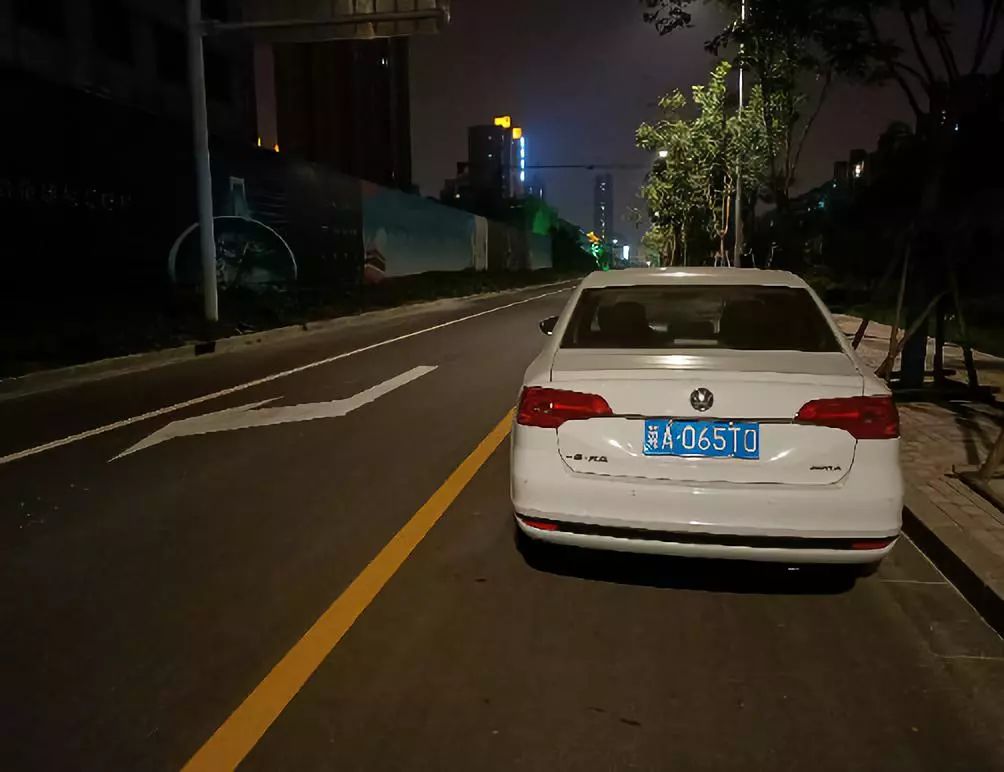 946元现金大奖得主现身！拍照记录这些瞬间，传播交通文明！（附失物招领、限号提示）