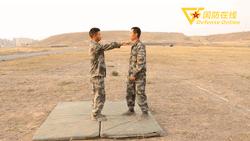 被锁喉擒拿基本功训练,反擒拿格斗致命技术