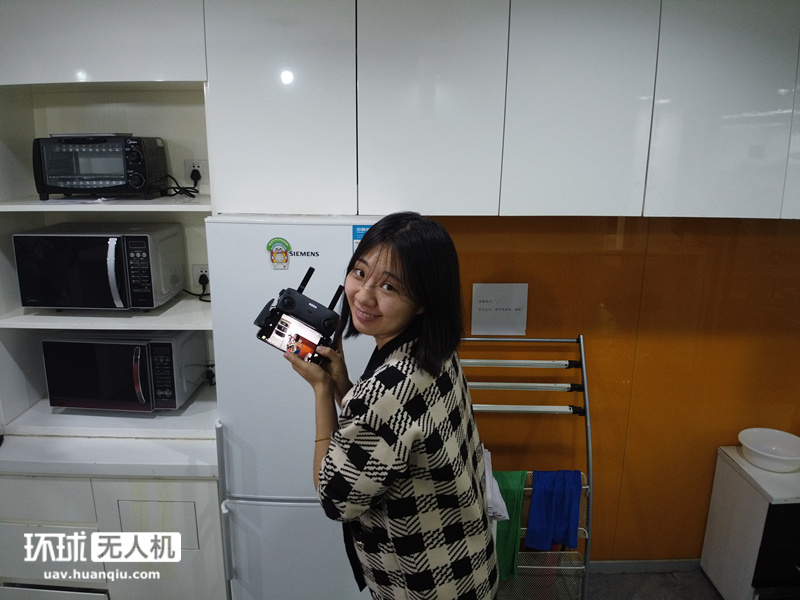 萌新女司机总动员：环环们评测大疆MavicMini无人机