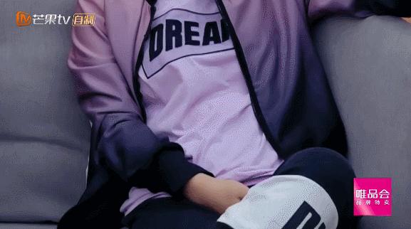 凌潇肃吐槽一个讲韩语一个讲粤语,凌潇肃接机