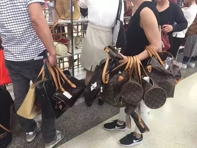 二手奢侈品从日本如何来,日本二手奢侈品市场在哪
