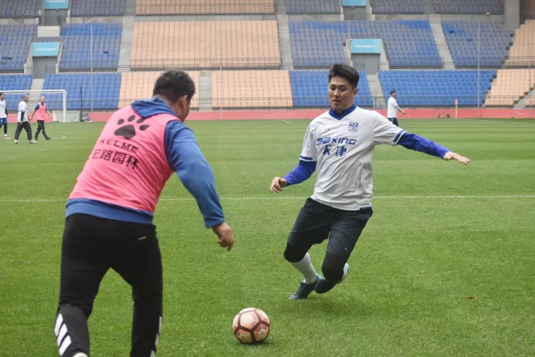 于根伟踢老甲a比赛,于根伟老甲a对北京队