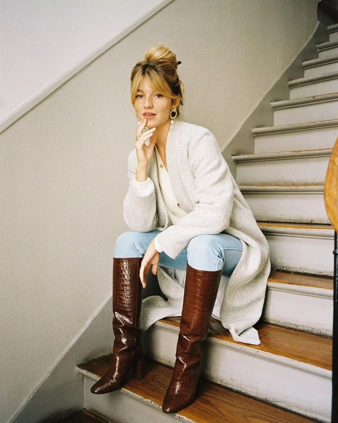 今年冬天最流行的5款靴子,今年流行的靴子都是给粗腿准备的