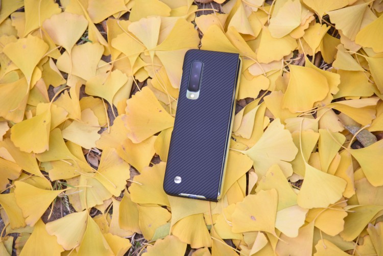 这些天，我与“折叠屏手机”朝夕相处