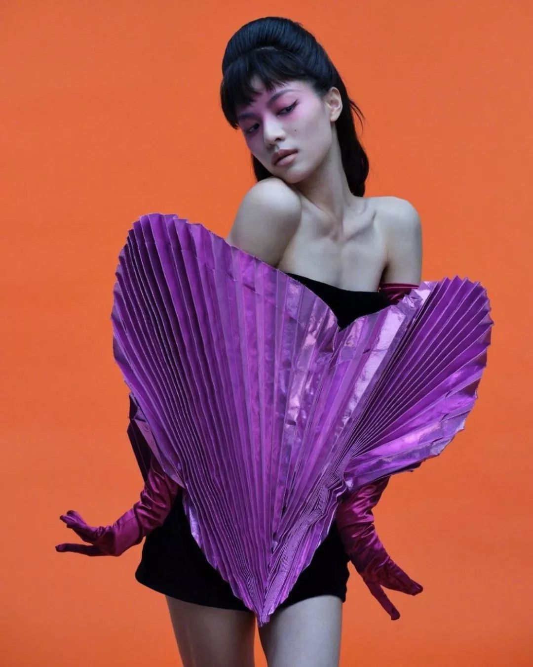 怎么调出跟钟楚曦一样的复古风,钟楚曦新中式穿搭同款