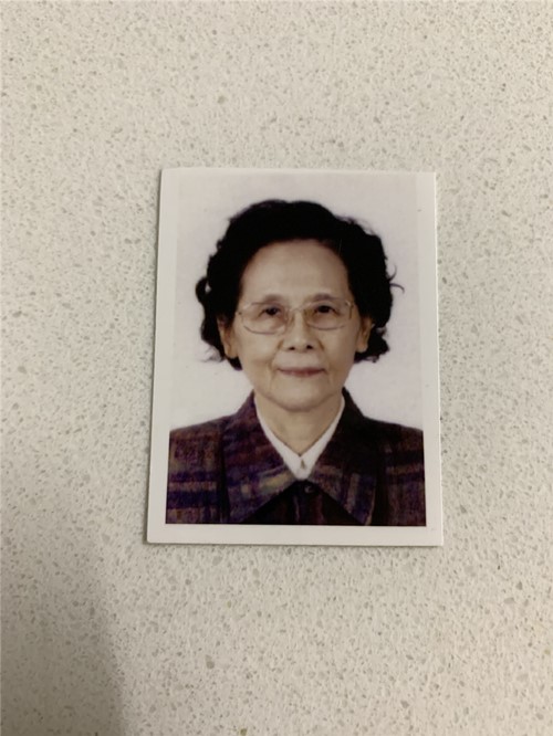 上海市见义勇为基金会,上海市捐款贫困山区老人