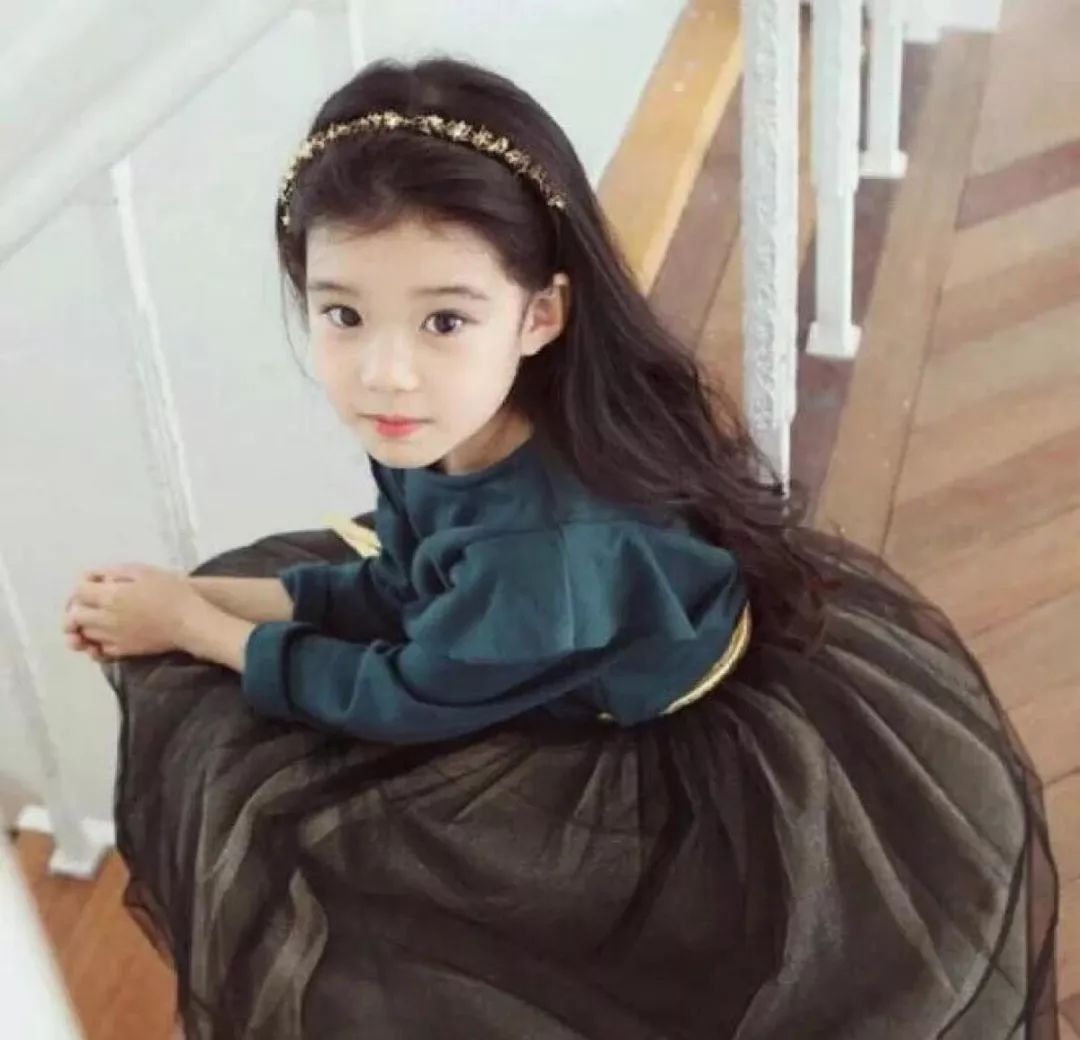 iu林允儿衣服,林允儿iu私服