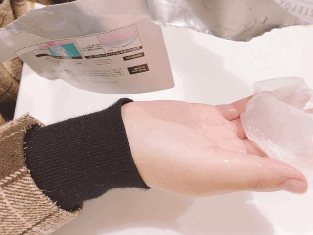 旧情再提，冷眼相对，娱乐圈小甜甜又双叒被曝婚变？