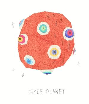 这张图非常火，很多网友留言说：这个星星就不知道把板凳往前挪一挪吗？