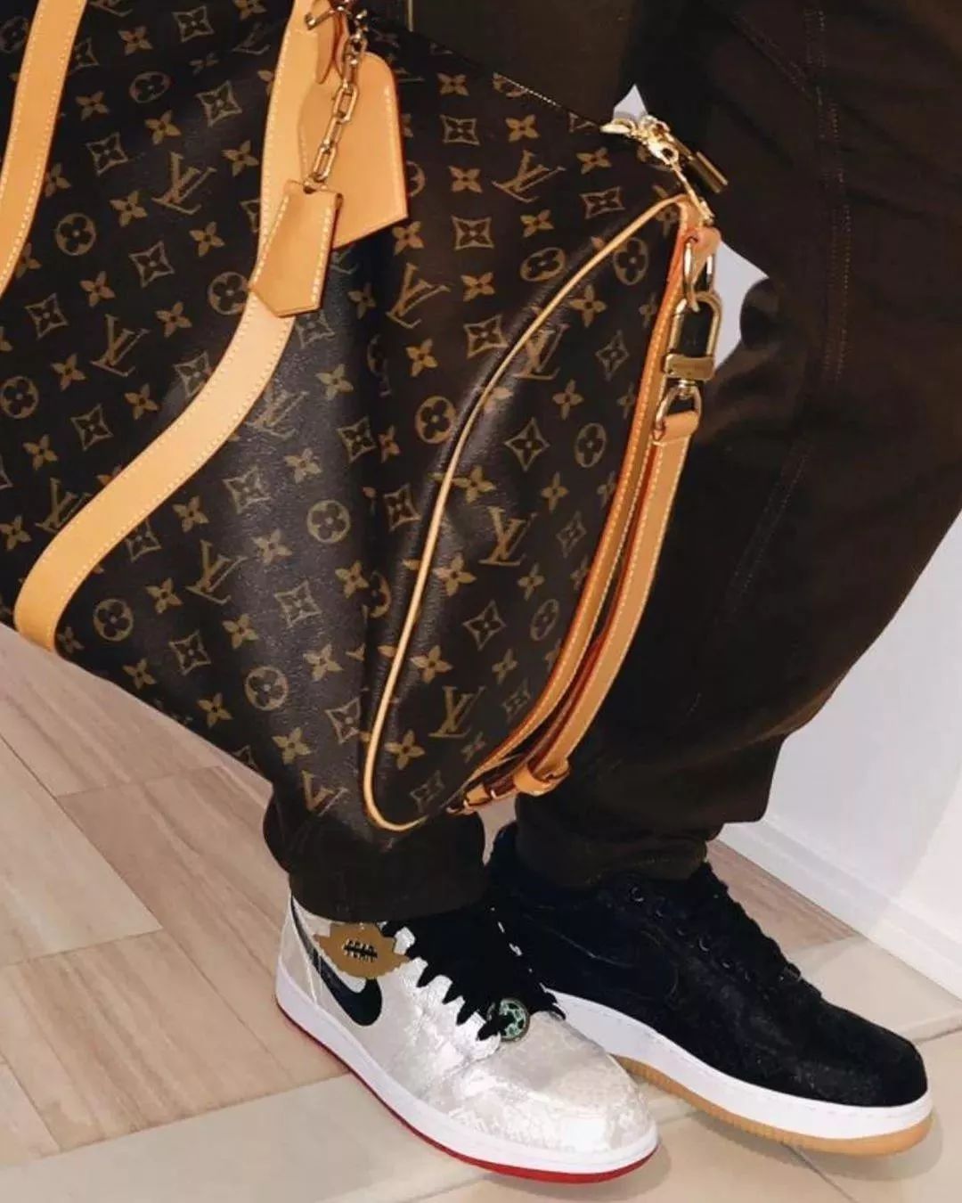 为什么都在说“2017-2019”？我只知道买鞋越来越南了