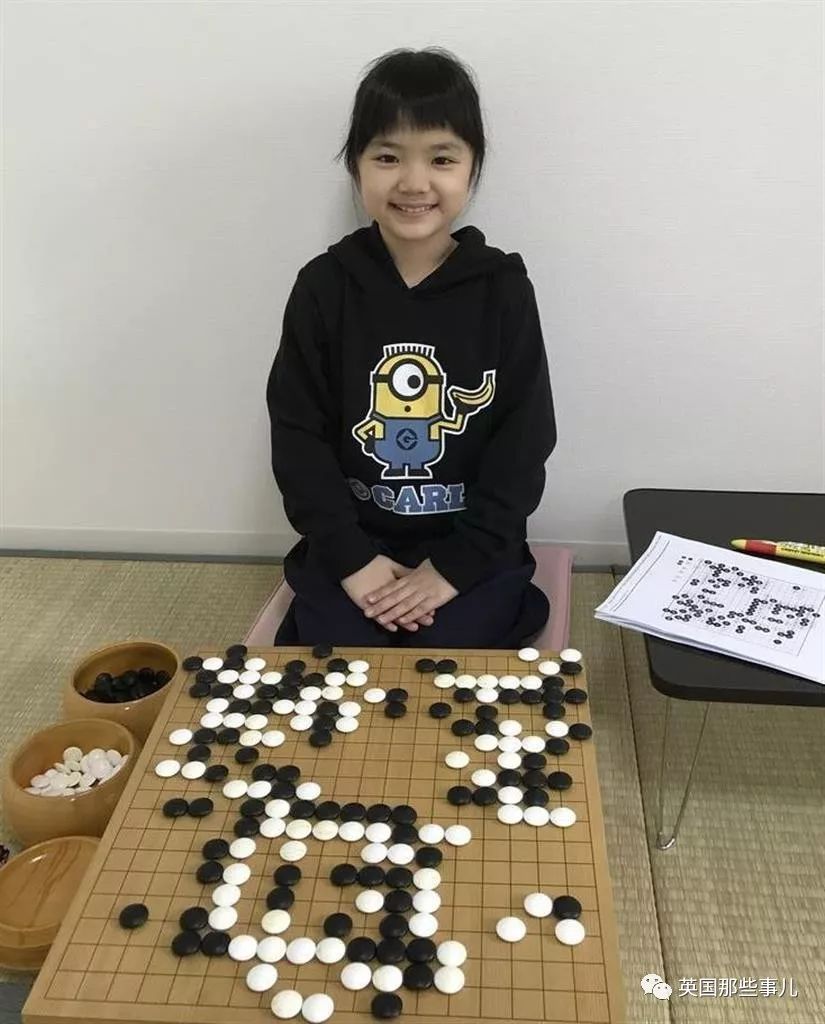 战胜71岁职业九段棋手的10岁围棋少女：这冰霜之瞪过分可爱了啊