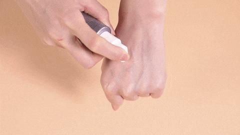 脸上长皱纹涂什么,脸上长皱纹用护肤品有效吗