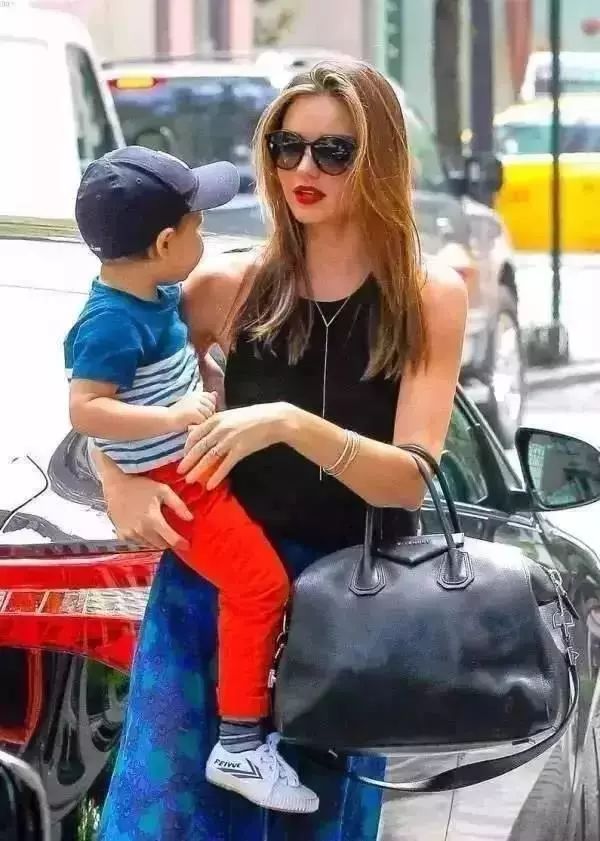 一根蜡烛毛利10000%？亚马逊欧洲站这块宝地到底还藏着多少生意