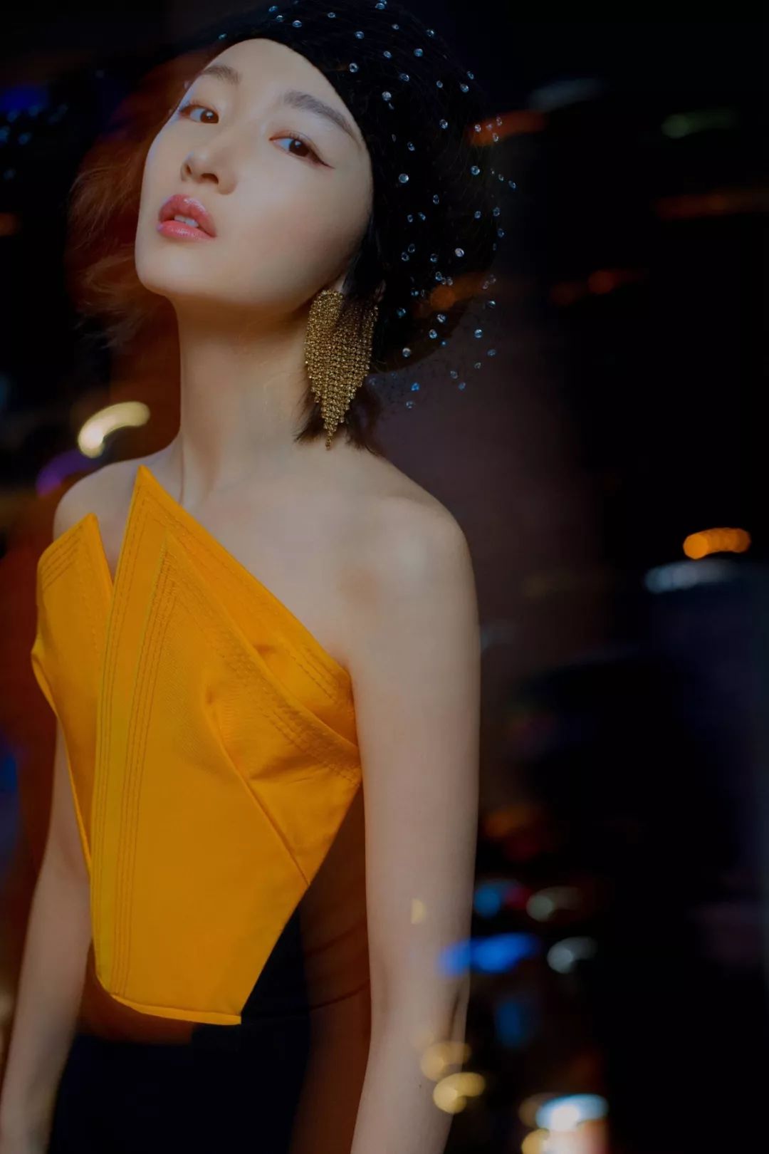 周冬雨觉得自己好看吗,周冬雨说她自己高级脸视频