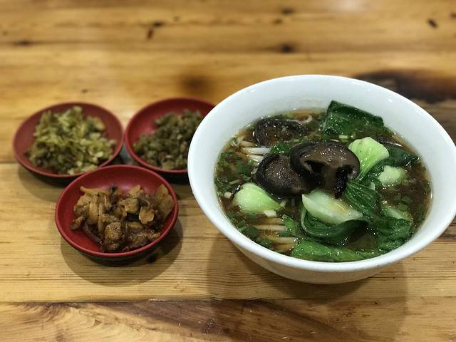 毕业后长沙旅行攻略,毕业旅行第一次去重庆7天30顿