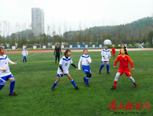 南充少儿足球比赛,南充小学生比赛