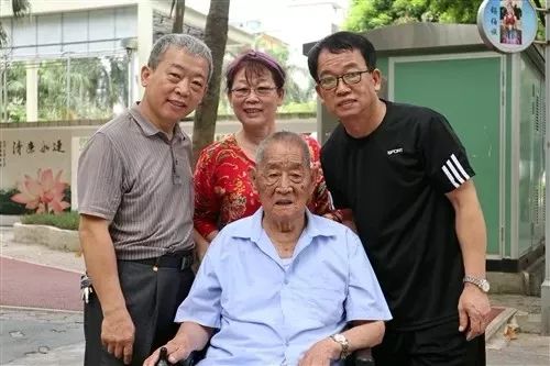 加强协同督导创建文明城市,青秀区开展文明创城有你有我宣传