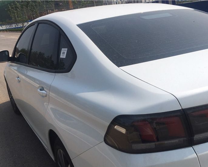 因《的士速递》买了省油能装的标致308！操控稳如狗，开起来像跑车？车主却揭开“辛酸”秘密...