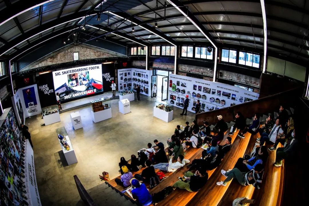 真·为滑板而生，传奇滑手SteveCaballero空降广州陪你重温与Vans经典的三十年