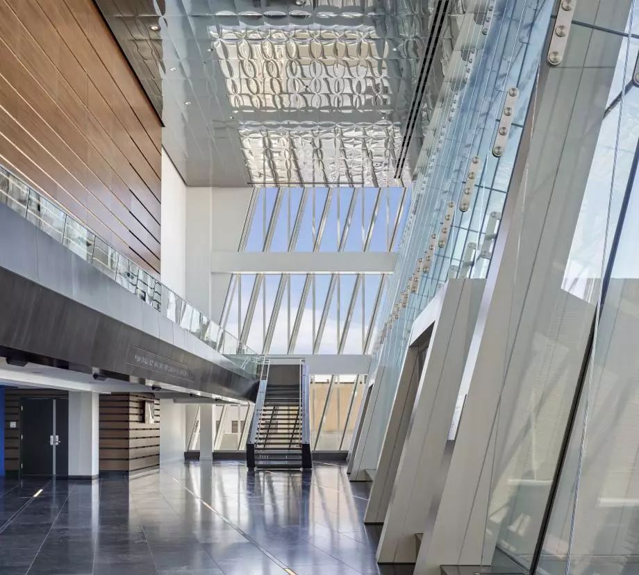 世界上的新型建筑结构,最大结构性建筑