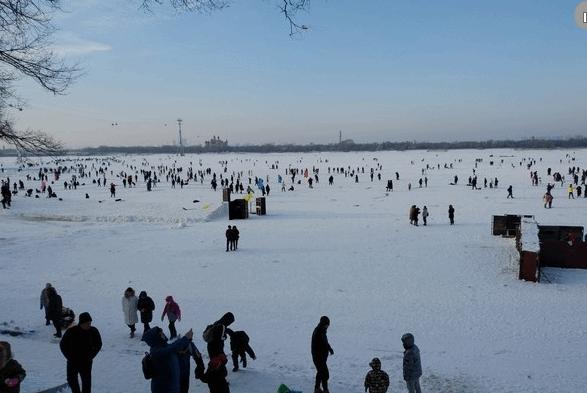 冰雪之冠哈尔滨,冰雪之冠浪漫哈尔滨