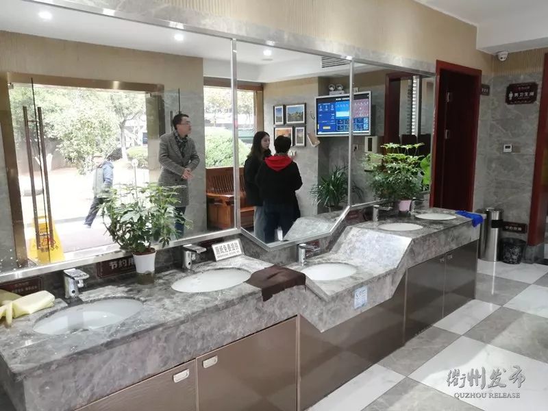 这一次，头条留给——衢州的56个厕所！