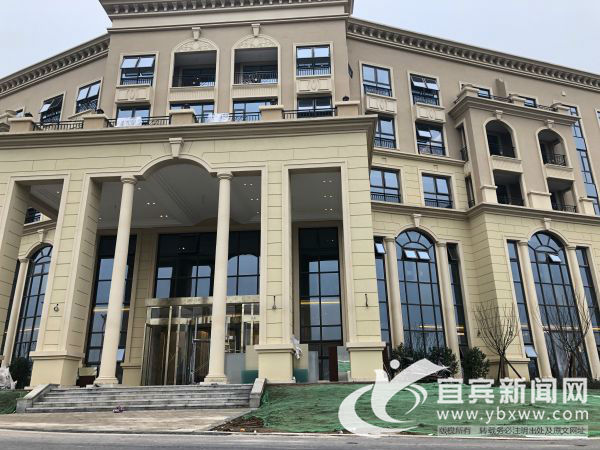 成都信息工程大学银杏酒店管理学院南溪校区正式启用