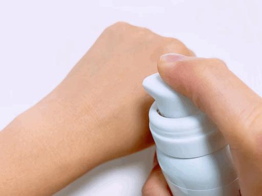 脸上搓出3斤泥！难怪又黄又暗又黑头！10秒给脸蛋“剥壳”，厉害