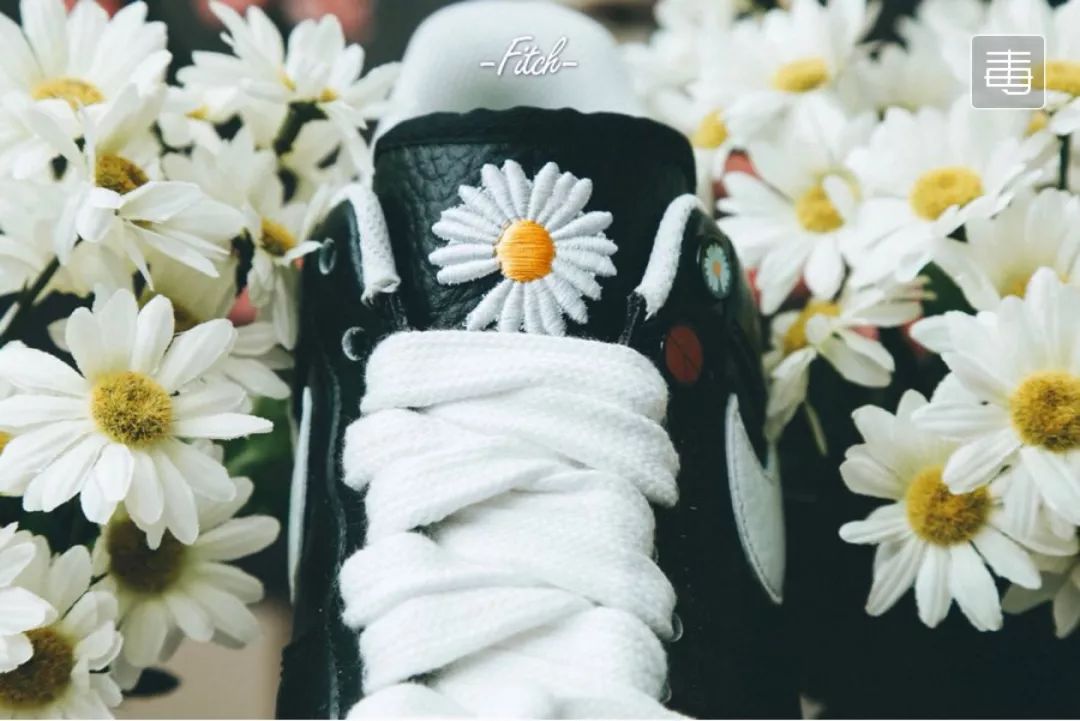 yeezy新款2023,yeezy首发哪一年