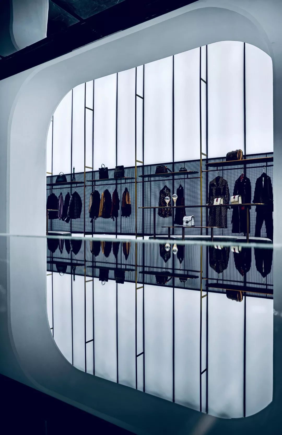 路飞女装原创设计直播,路飞设计女装