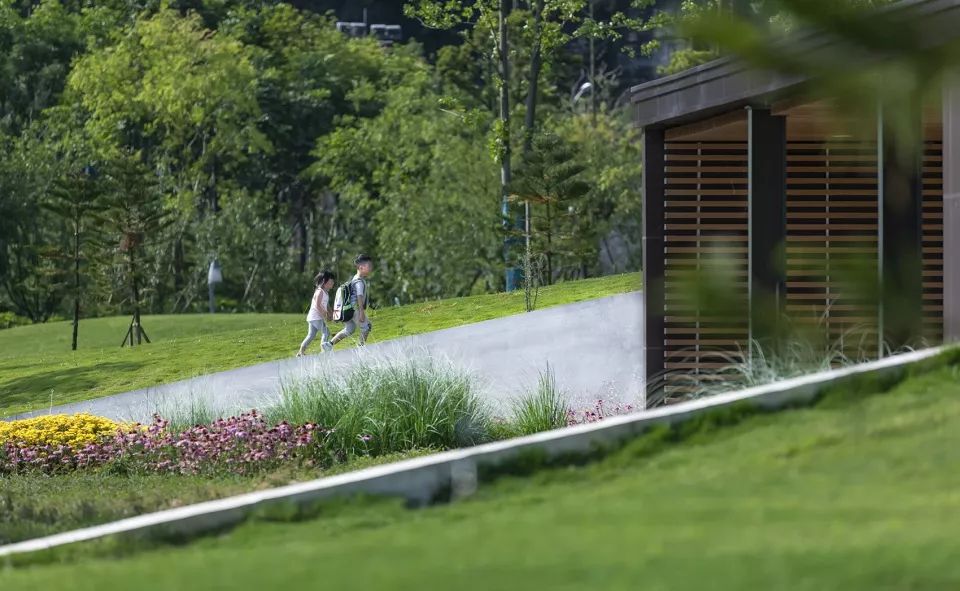 贵州安顺西秀区虹山湖市民公园,西秀区武当路虹山湖市民公园