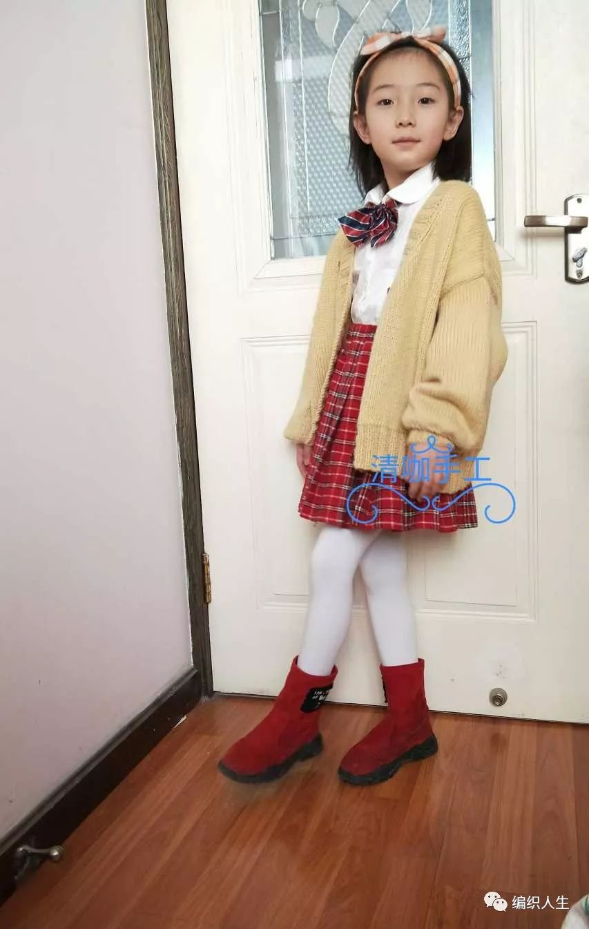 适合小个子的短款棒针毛衣v领,女士粗棒针v领毛衣开衫