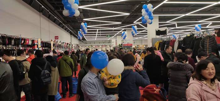 迪卡侬全国最大店,迪卡侬最近门店