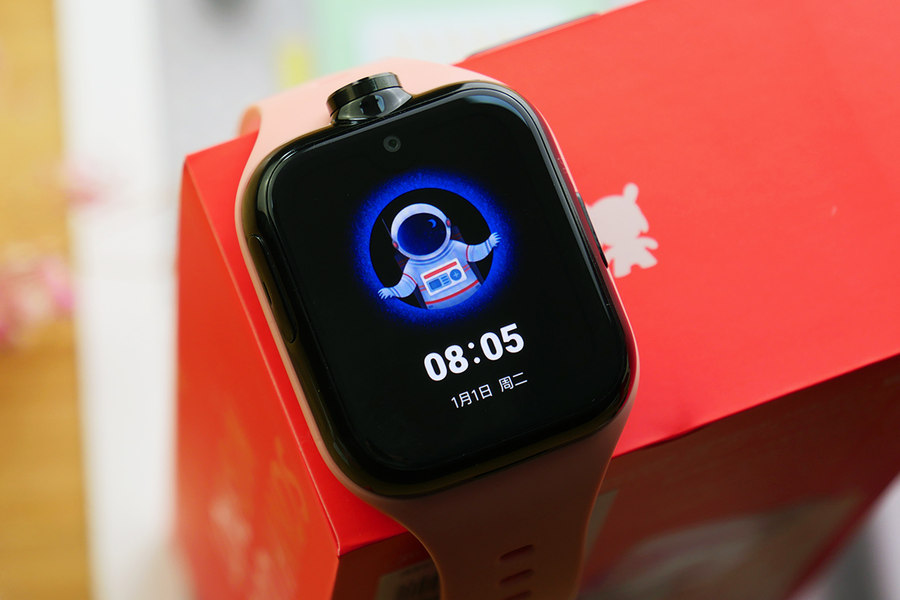 旗舰配置功能全面小米米兔儿童学习手表4Pro体验