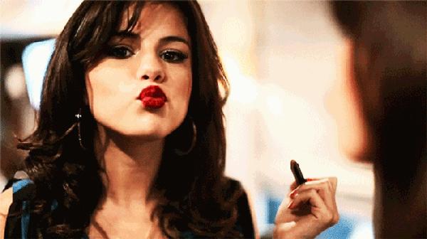 MAC疯了吧!神仙色号口红一支只要80元,钱包根本捂不住啊