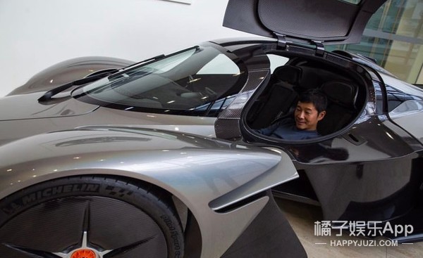 日本亿万富翁登上月球,亿万富翁公开征婚完整版