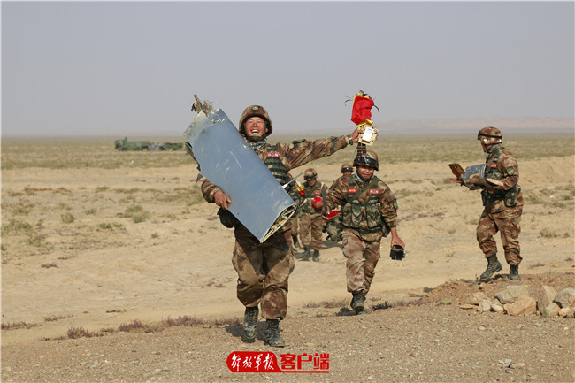 兵哥哥版“私人订制”表情包强势来袭！快收藏