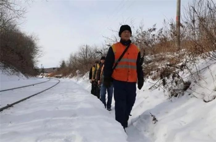 新春走基层景区坚守,新春走基层崤山分局