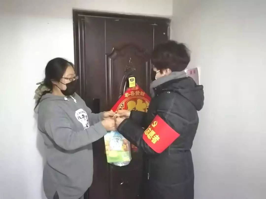 疫情期间为孕产妇送上暖心服务,芝罘区只楚街道疫情