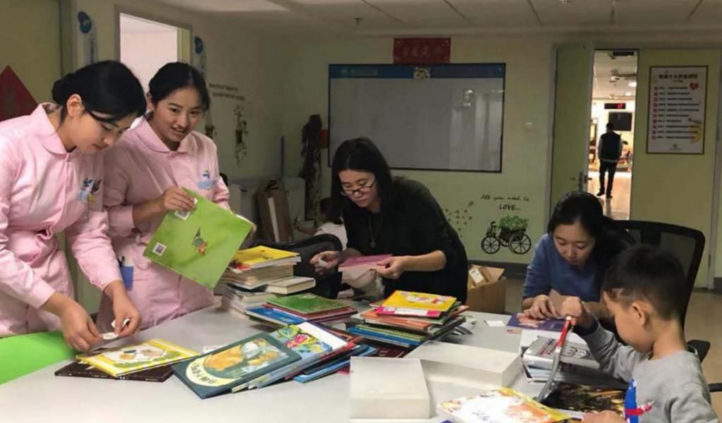 全球扫货口罩,全球新冠疫情中国给世界做的贡献