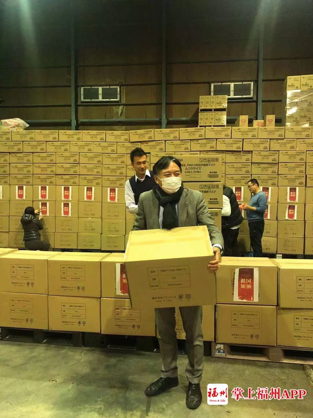 为了谁？跨五大洲数十国的这群人，海外连日扫货