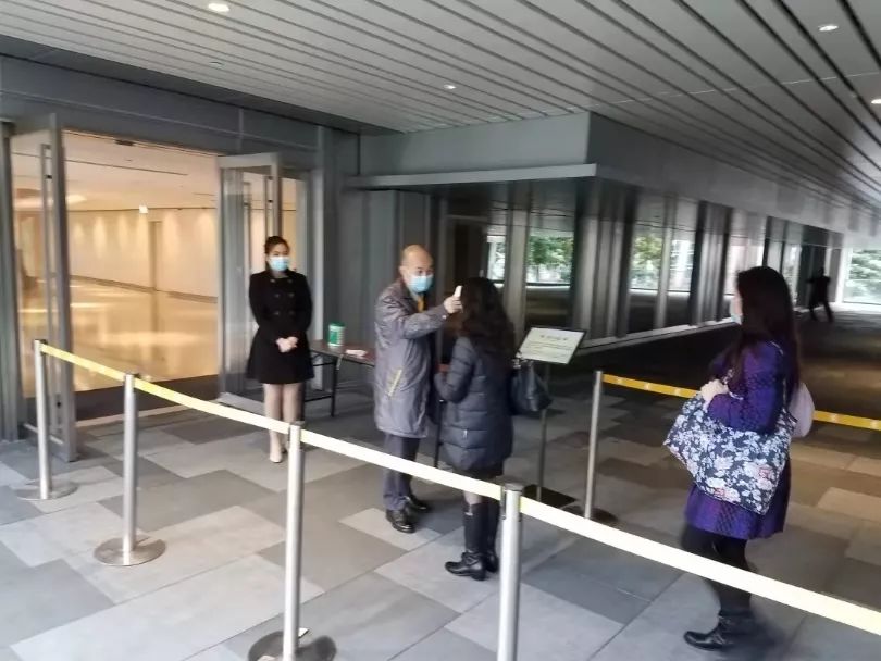 捐物资抗疫情,捐赠物资抗击新冠