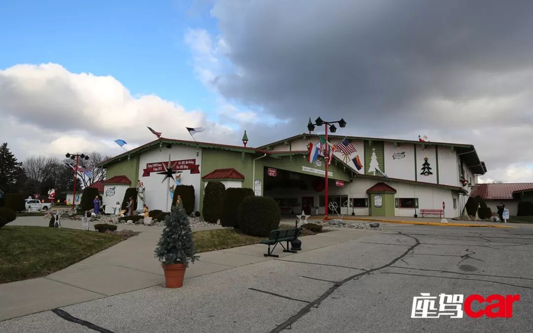 3辆车、7位老友、240个小时、2100公里……跨越北美五大湖区