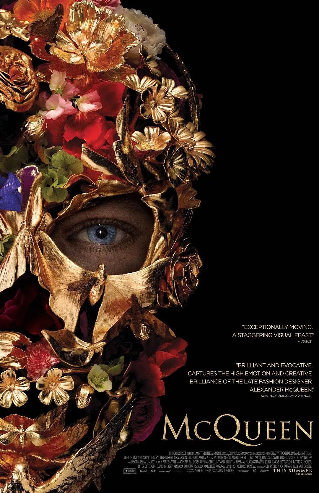 知道你们无聊，于是请来这些时装大师，陪你们一起宅在家中